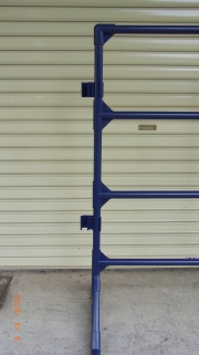 �C�x���g�t�F���X�ڑ����i